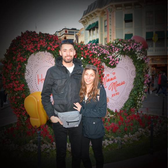 Meet your Posher, Fidencio - Picture 1 of 1